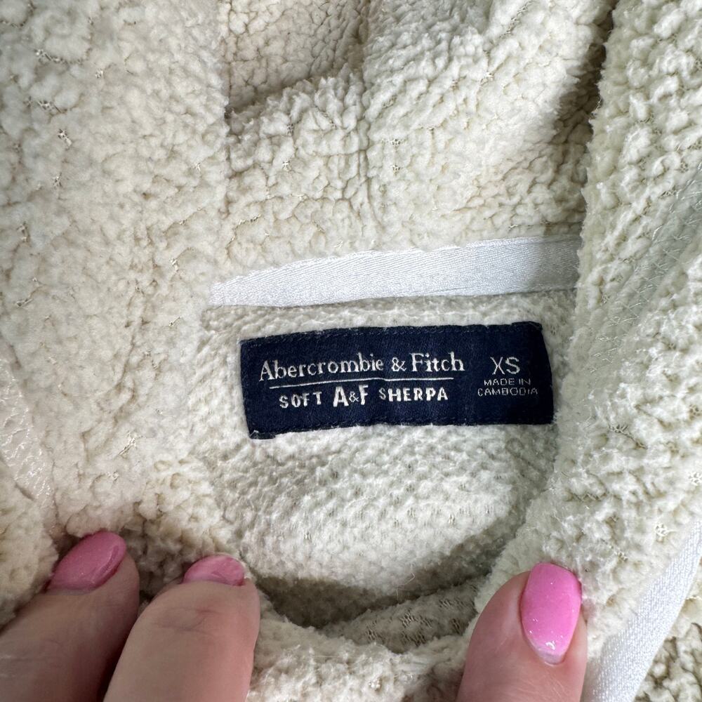 Abercrombie & Fitch Womens XS Cream Sherpa Fleece Hoodie Pullover A&F Cozy - Picture 3 of 10